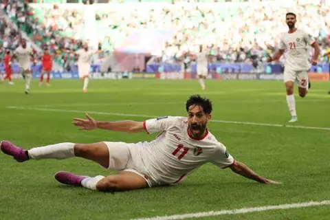 "إرث الجوهري" يصنع بطلًا.. يزن النعيمات ساحر الأردن من الطريق للإسماعيلية لقمة آسيا 